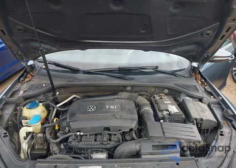 2017 Volkswagen Passat 1.8T R-Line из США, поврежденный, VIN 1VWDT7A33HC058444